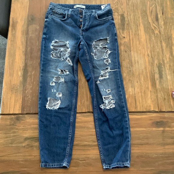 Topshop Denim - Topshop Modo Hayden Medium wash High Waisted Distressed Jeans